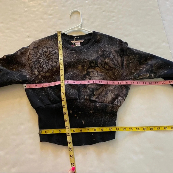 Upcycled Sweatshirt Womens Small XS Cropped Pullover Mandala Victoria s Secret - Picture 9 of 10